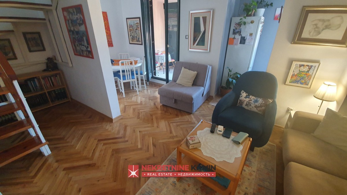 Two-Bedroom Duplex Apartment behind Slavija, 200 m from Slovenska Beach, Budva